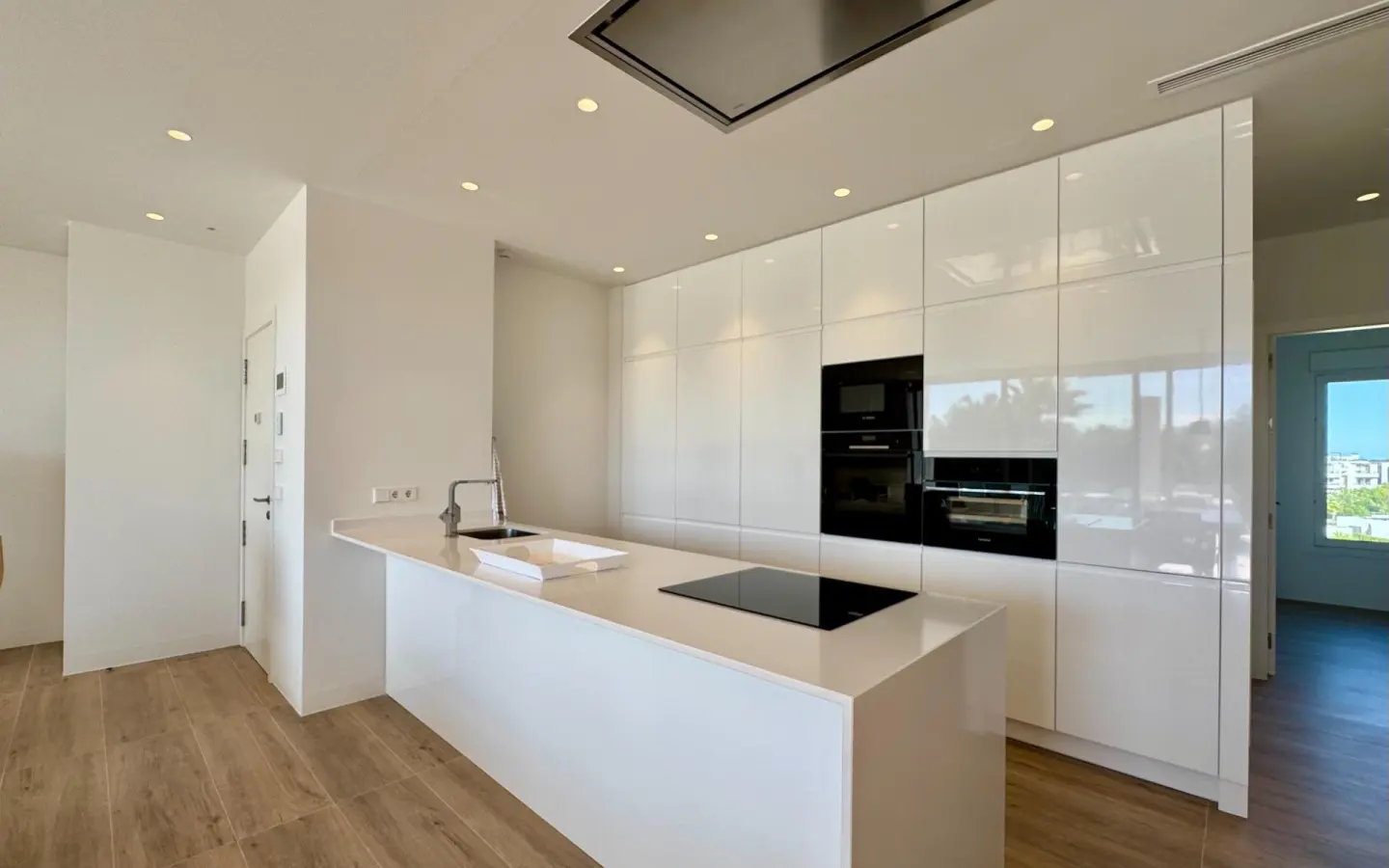 3-bedroom Apartment In Orihuela, Spain (203 M²)