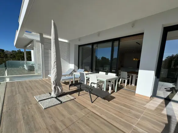 3-bedroom Apartment In Orihuela, Spain (203 M²)