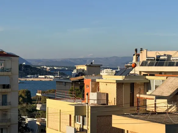 Flat Of 111 M² In Attica