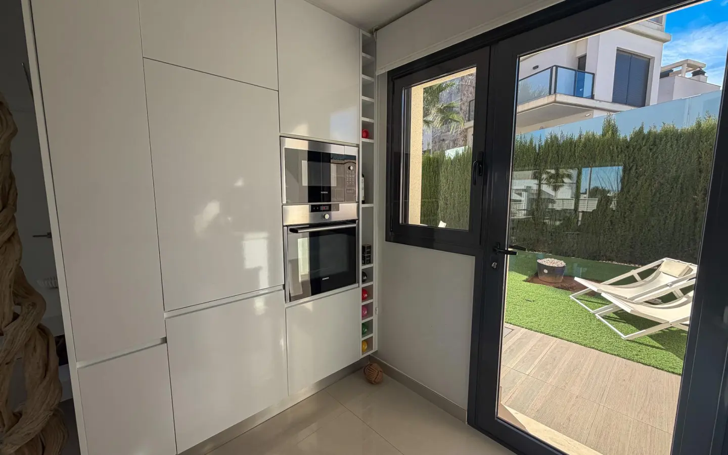 Villa 165 M² In San Miguel De Salinas, Spain – Mediter Real Estate