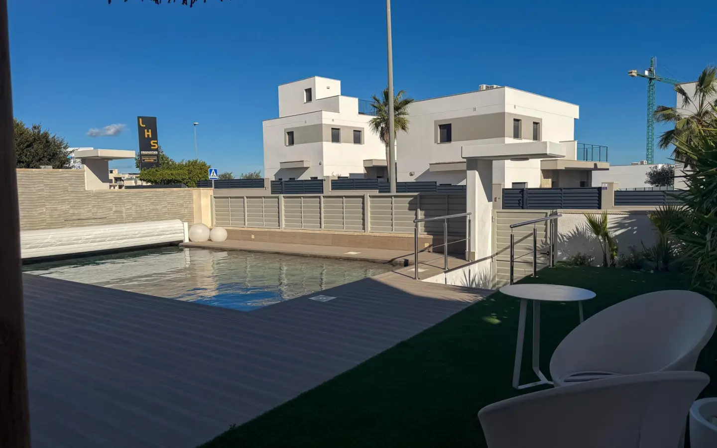 Villa 165 M² In San Miguel De Salinas, Spain – Mediter Real Estate