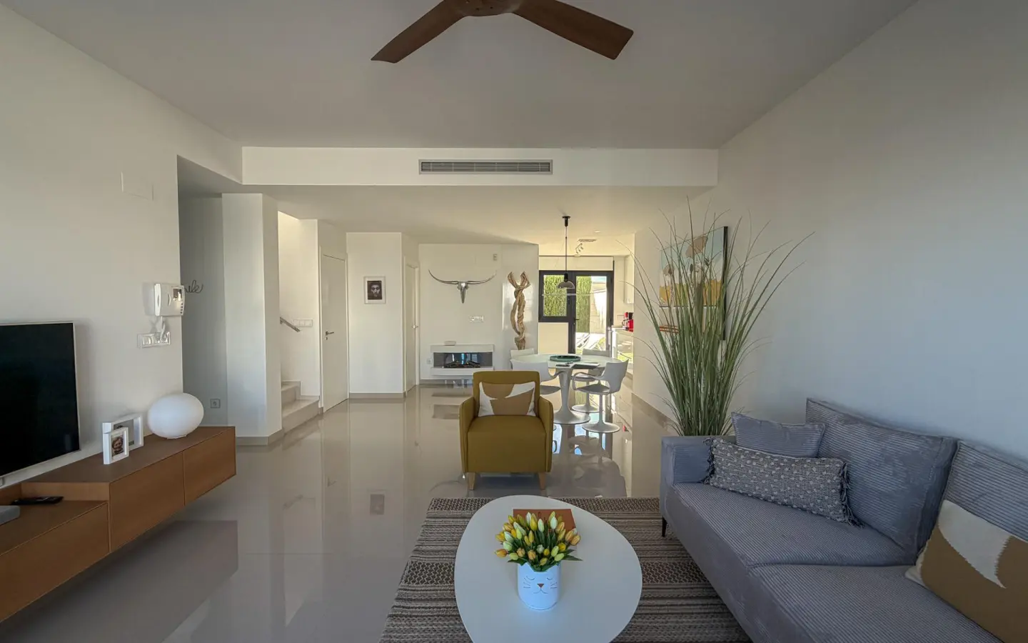 Villa 165 M² In San Miguel De Salinas, Spain – Mediter Real Estate