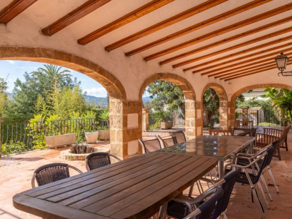7-bedroom Villa In Jávea, Spain (622 M²)