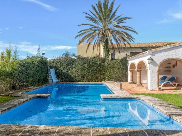 7-bedroom Villa In Jávea, Spain (622 M²)