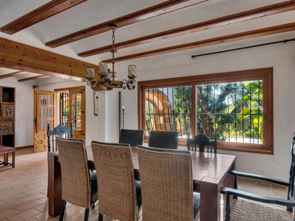 7-bedroom Villa In Jávea, Spain (622 M²)