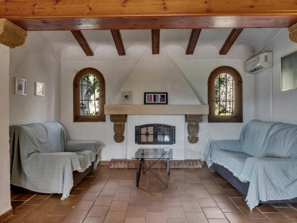 7-bedroom Villa In Jávea, Spain (622 M²)