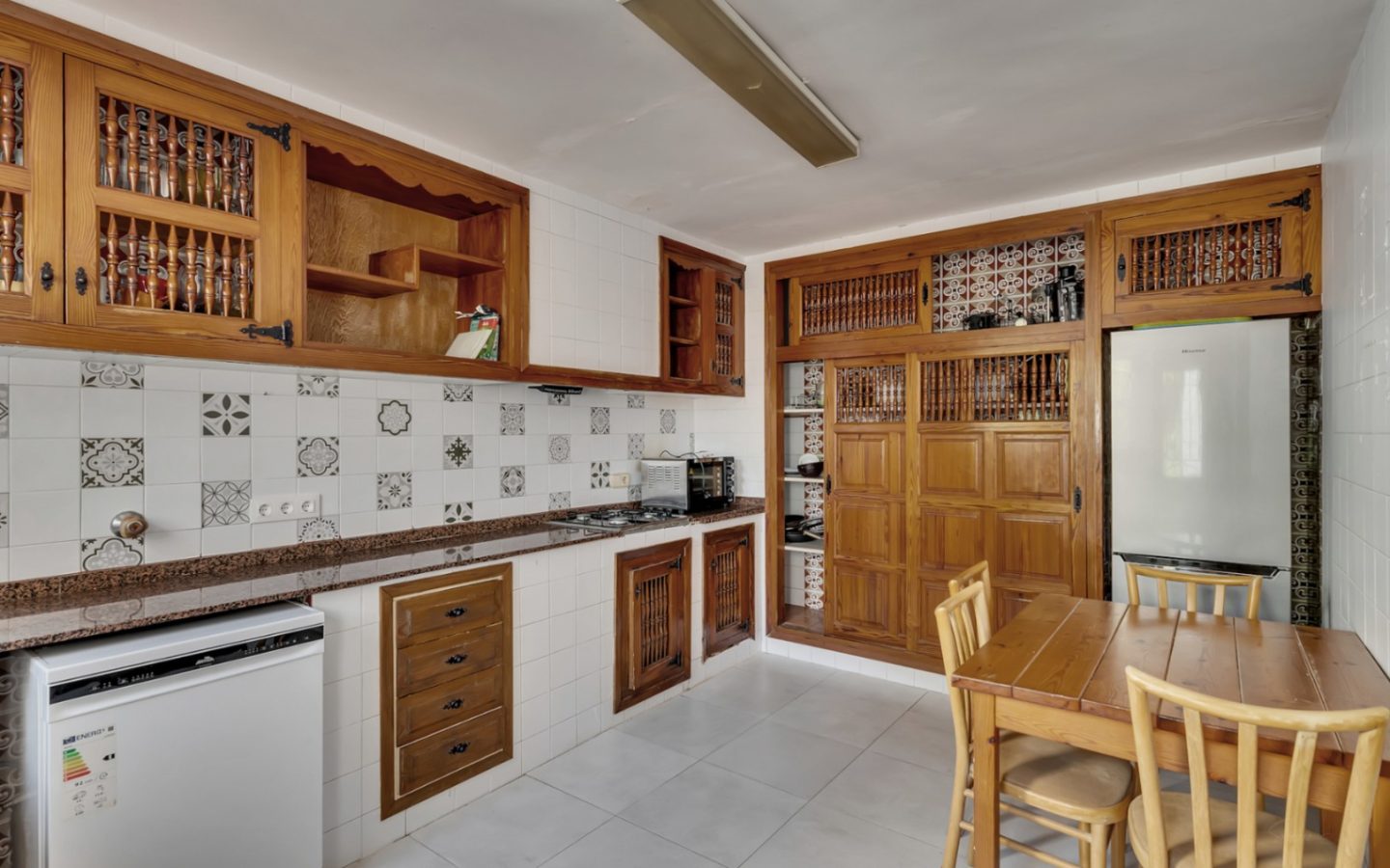 7-bedroom Villa In Jávea, Spain (622 M²)