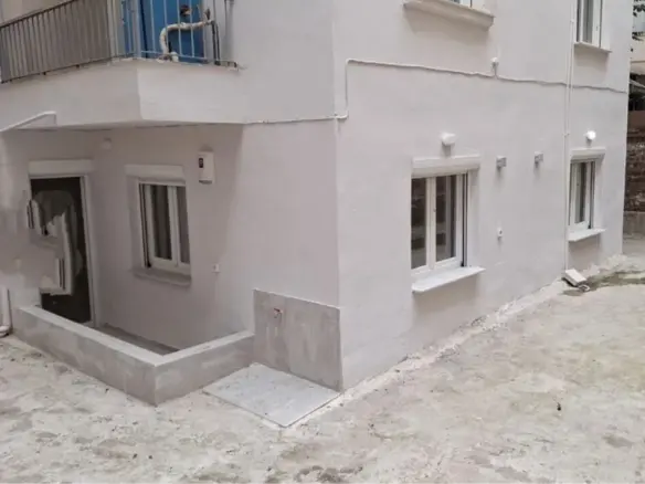 2-bedroom Flat In Center Of Thessaloniki, Greece (70 M²)