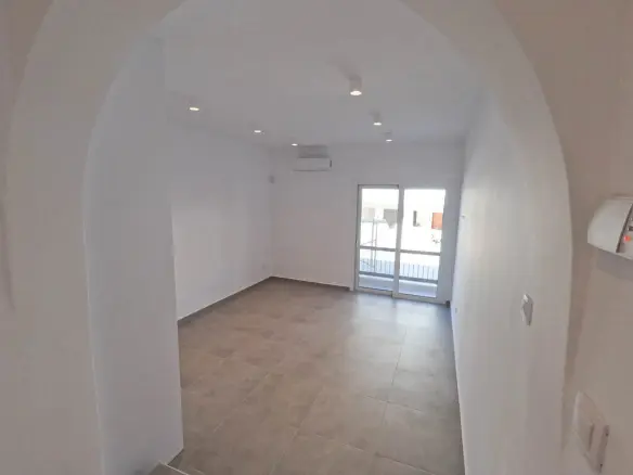 1-bedroom Flat In Palaia Fokaia, Greece (34 M²)
