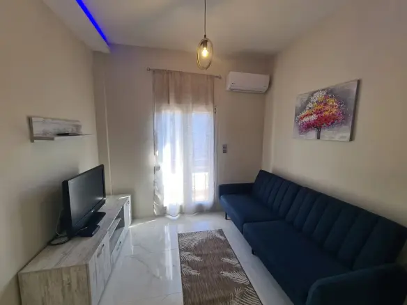 1-bedroom Flat In Center Of Thessaloniki, Greece (45 M²)