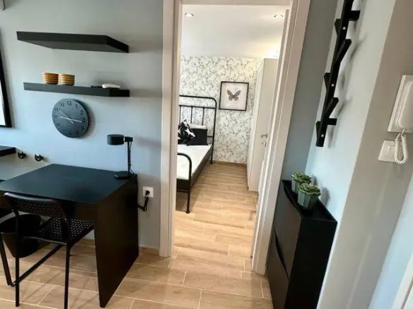 1-bedroom Flat In Center Of Thessaloniki, Greece (35 M²)