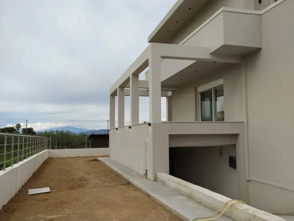 Detached House Of 150 M² In Peloponnese