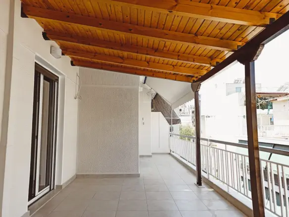 2-bedroom Flat In Attiki, Greece (75 M²)