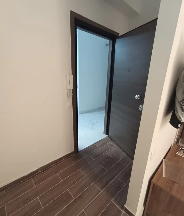 5-bedroom Flat In Analipsi – Mpotsari – Nea Paralia, Greece (147 M²)