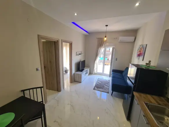 1-bedroom Flat In Center Of Thessaloniki, Greece (45 M²)