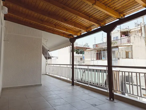 2-bedroom Flat In Attiki, Greece (75 M²)
