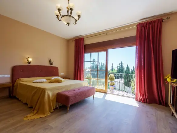 6-bedroom Villa In El Rosario, Spain (598 M²)