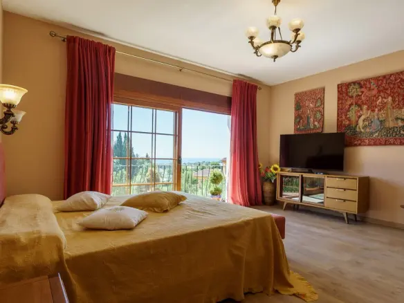 6-bedroom Villa In El Rosario, Spain (598 M²)