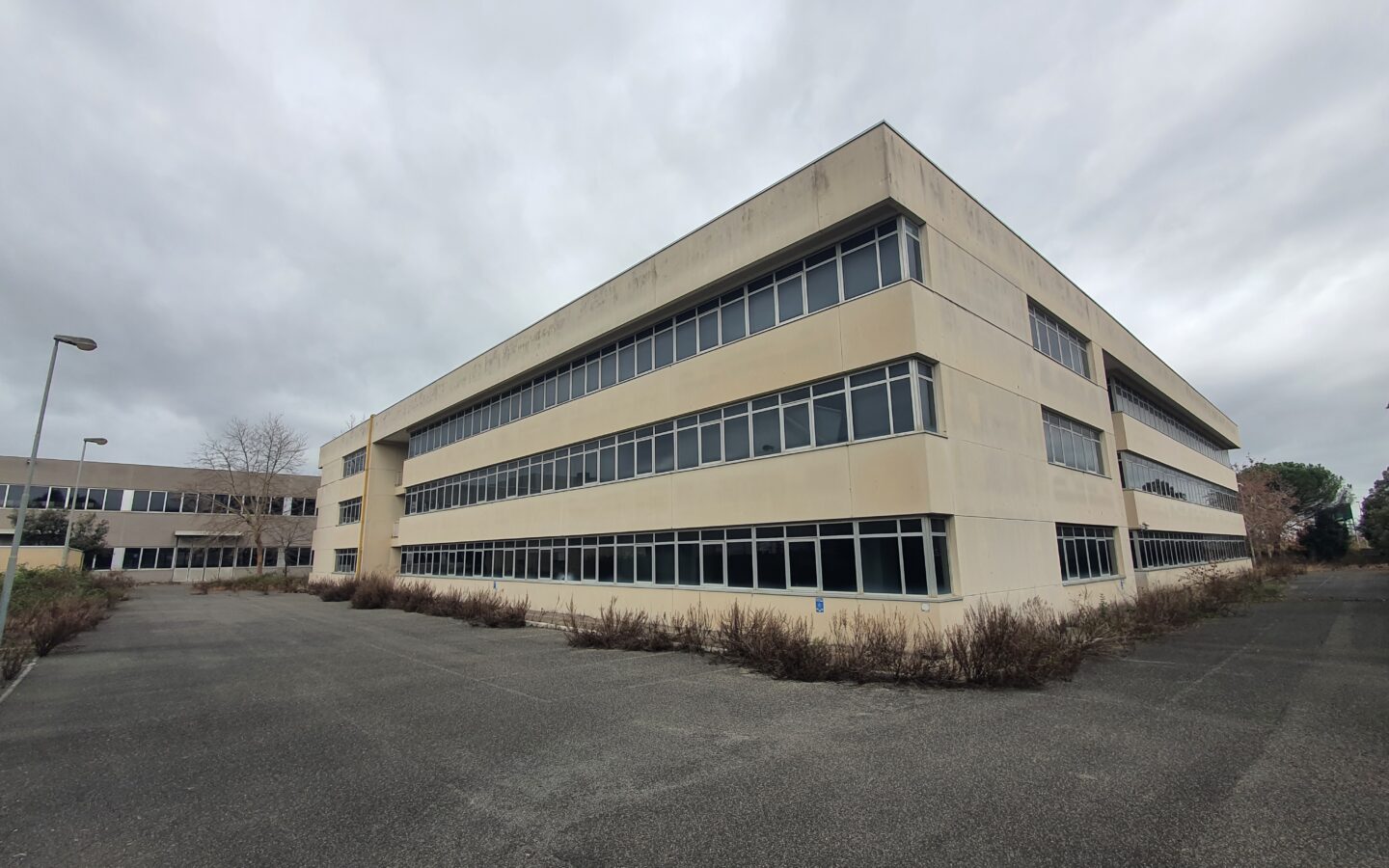 Industrial Complex Of 27.000 M² In Fiumicino, Rome