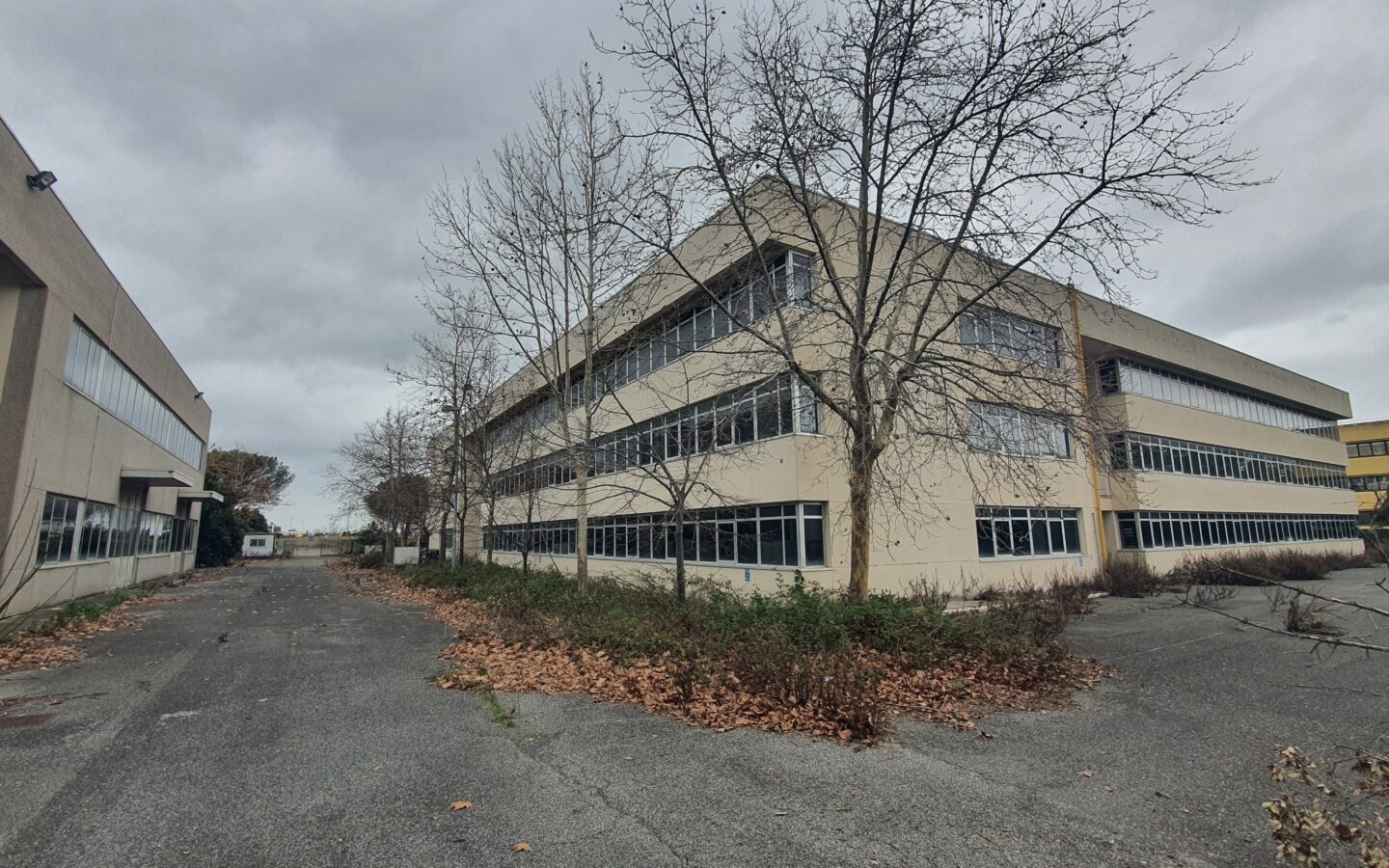 Industrial Complex Of 27.000 M² In Fiumicino, Rome