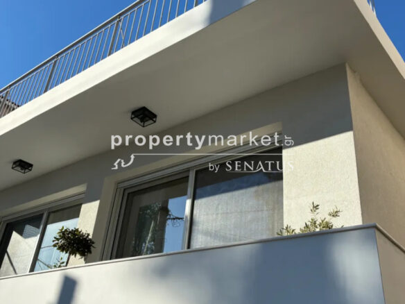 House Of 210 M² In Greece