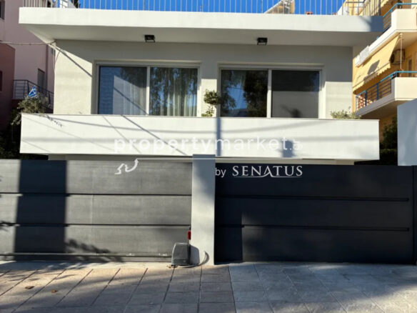 House Of 210 M² In Greece