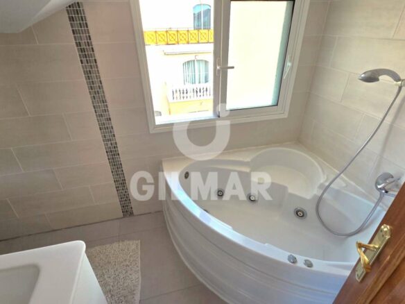 Duplex Penthouse In Los Cristianos, Tenerife