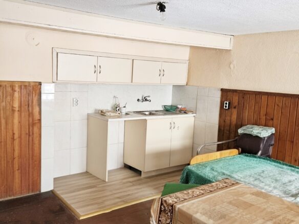 Two-story House Of 200 M² With Panoramic Views In Kostenets, Bulgaria