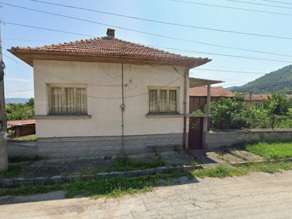 Two-story House Of 200 M² With Panoramic Views In Kostenets, Bulgaria