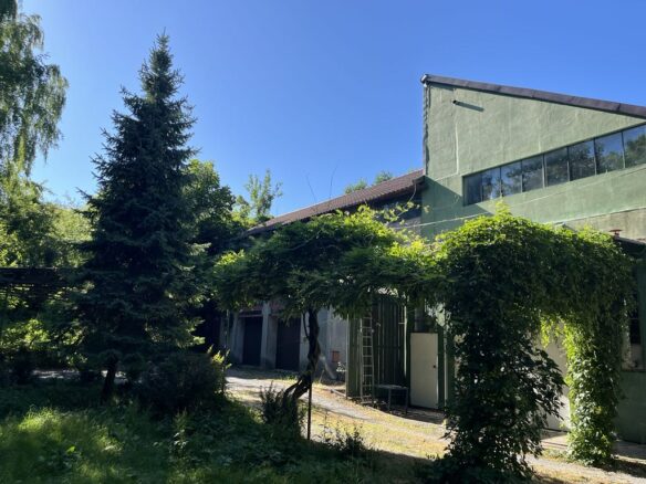Unique Property Near Kraków – 4000 M² Of Land With Existing Buildings By A Protected Landscape Park