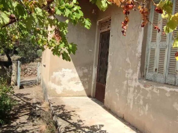 Plot Of 1,304 M² In Arfara, Kalamata