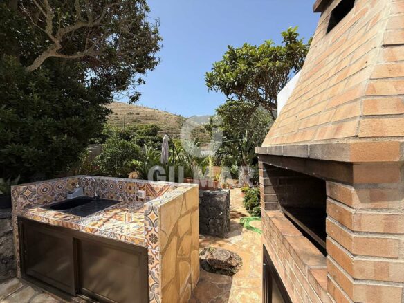 Canarian House In Buenavista Del Norte-garachico, Tenerife