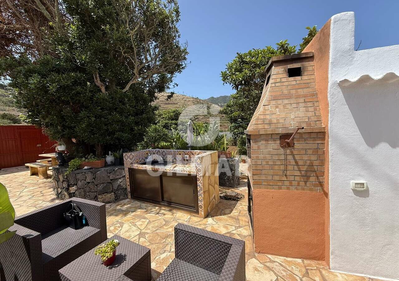 Canarian House In Buenavista Del Norte-garachico, Tenerife