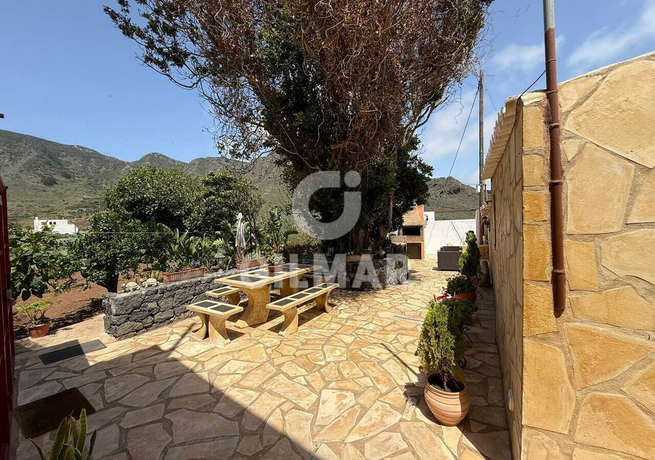 Canarian House In Buenavista Del Norte-garachico, Tenerife