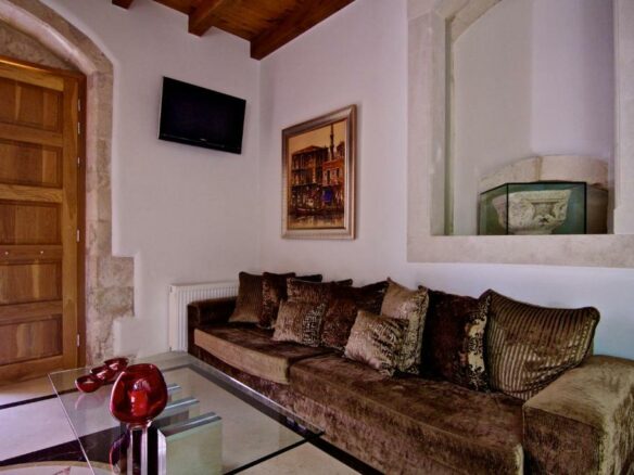Boutique – Hotel For Sale In Rethymno Crete.
