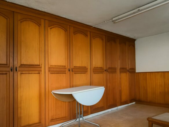 House Of 950 Square Meters, 20 Minutes From The Airport With Garden In Vila Do Conde, Portugal