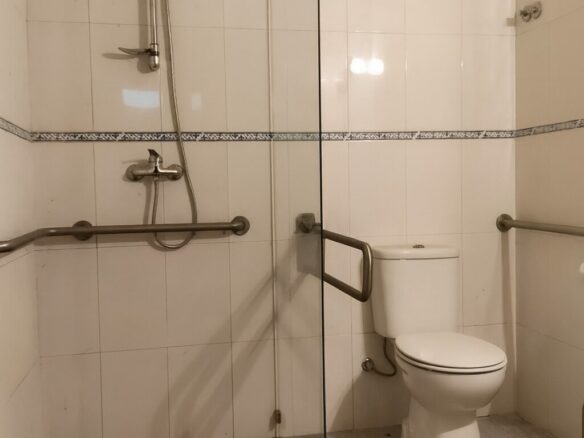 House Of 950 Square Meters, 20 Minutes From The Airport With Garden In Vila Do Conde, Portugal