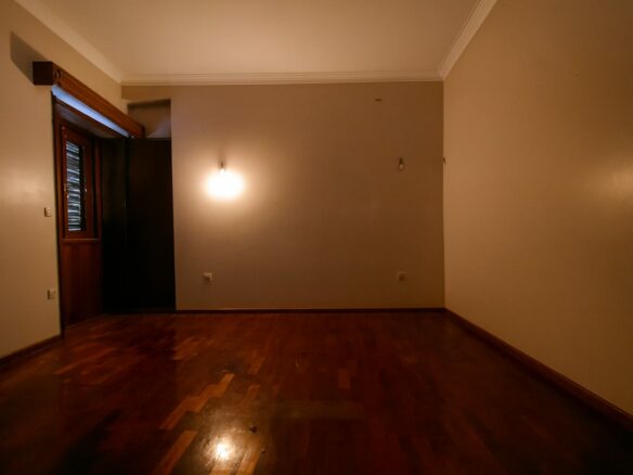 House Of 950 Square Meters, 20 Minutes From The Airport With Garden In Vila Do Conde, Portugal