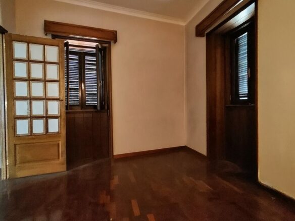 House Of 950 Square Meters, 20 Minutes From The Airport With Garden In Vila Do Conde, Portugal