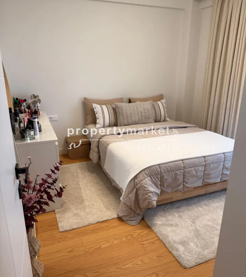 Apartment Of 100 M² With Pool