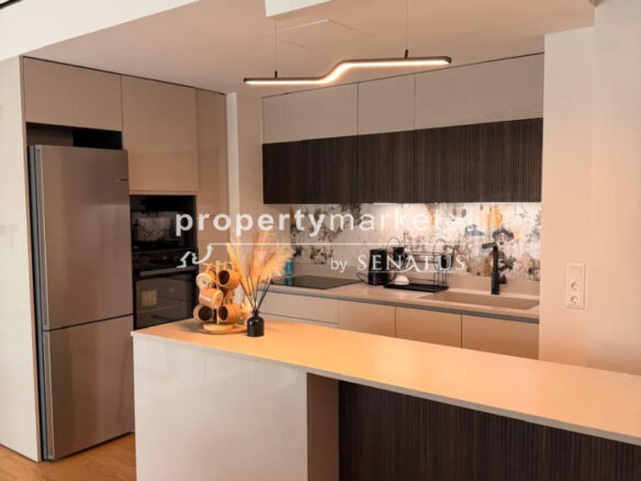 Apartment Of 100 M² With Pool
