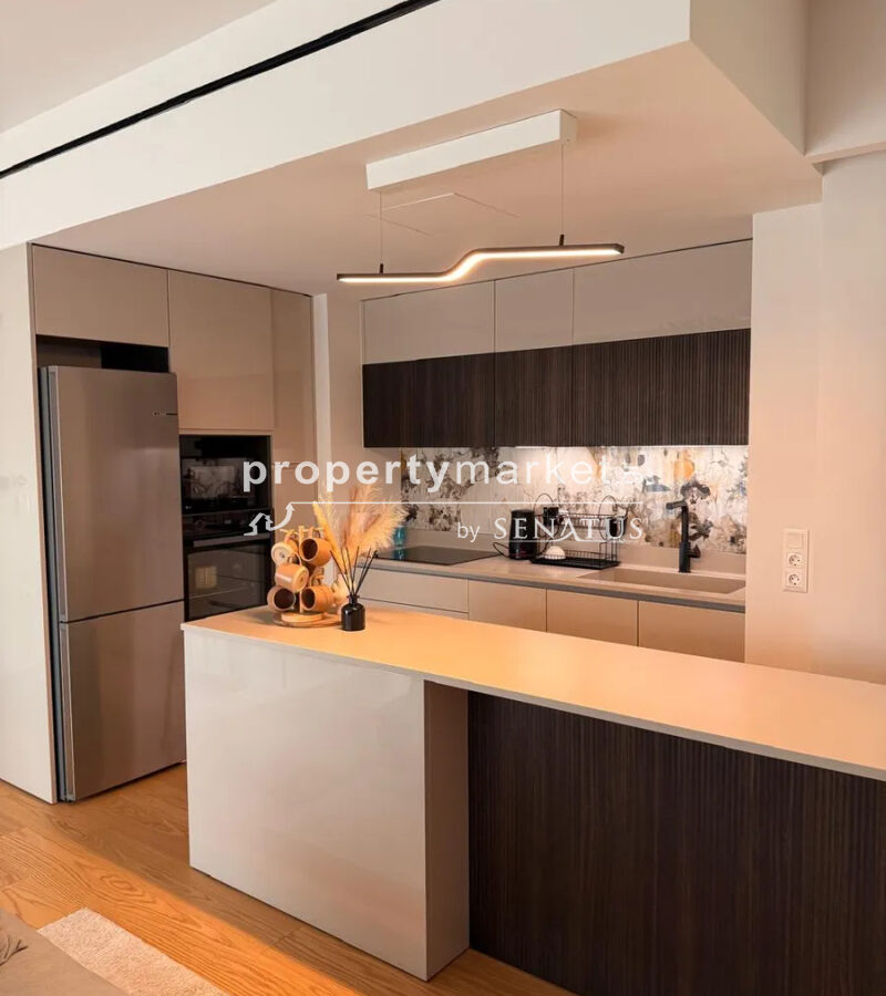 Apartment Of 100 M² With Pool