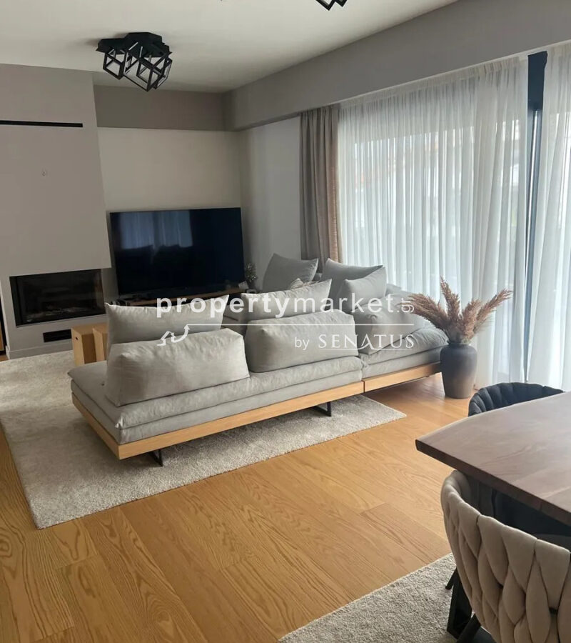 Apartment Of 100 M² With Pool