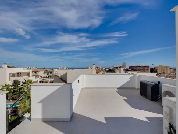 4-bedroom Country Land In Torrevieja, Spain (238 M²)