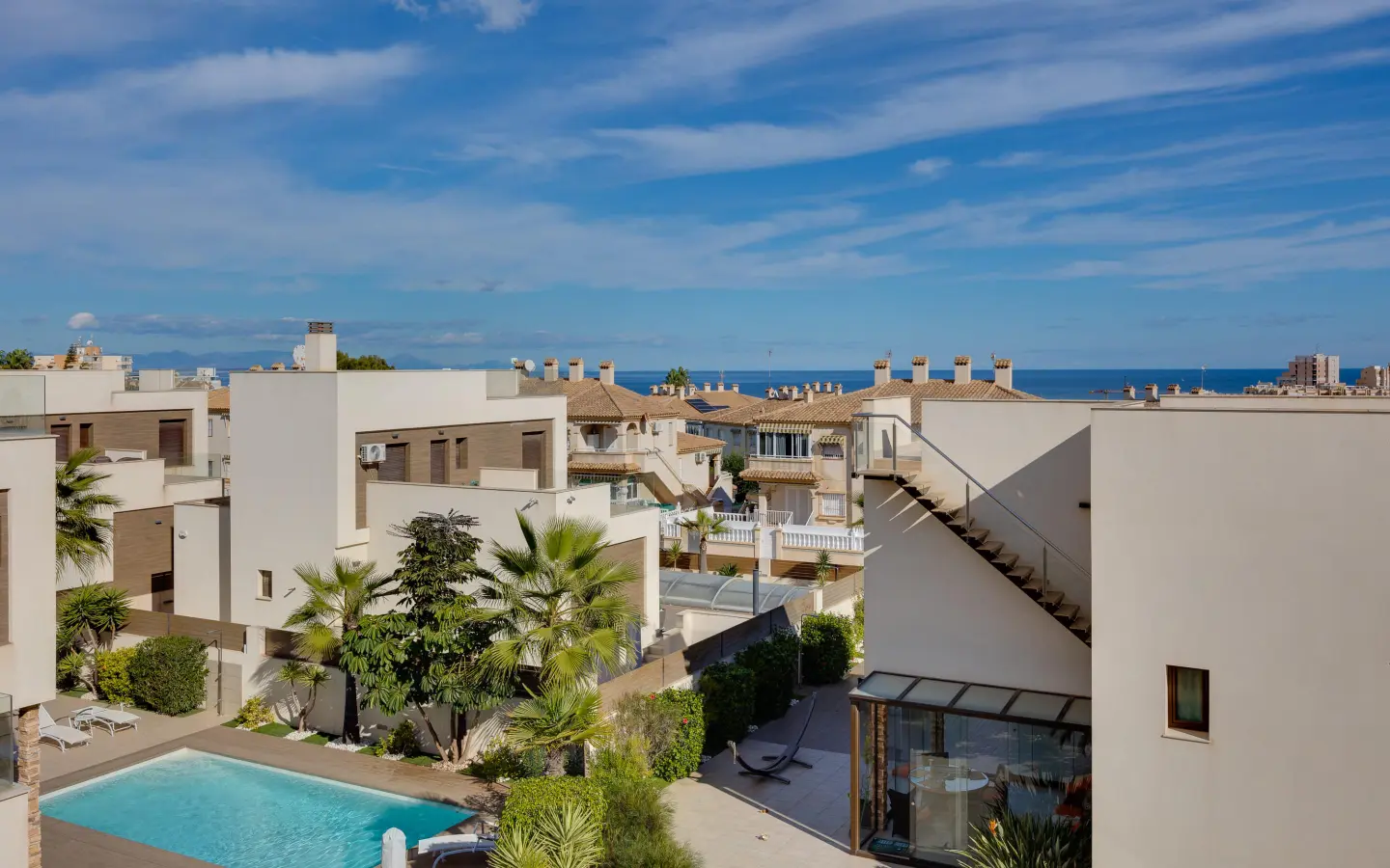 4-bedroom Country Land In Torrevieja, Spain (238 M²)