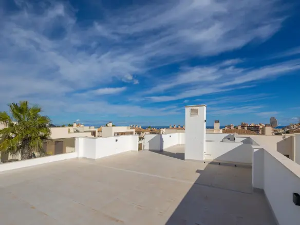 4-bedroom Country Land In Torrevieja, Spain (238 M²)