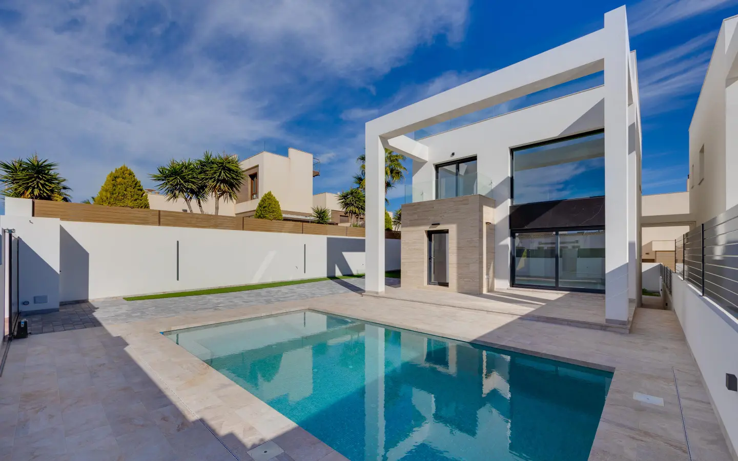 4-bedroom Country Land In Torrevieja, Spain (238 M²)