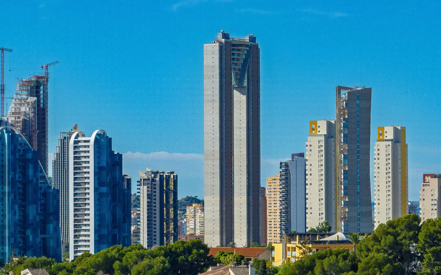2-bedroom Apartment In Benidorm, Spain (83 M²)