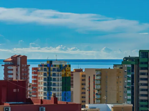 2-bedroom Apartment In Benidorm, Spain (83 M²)