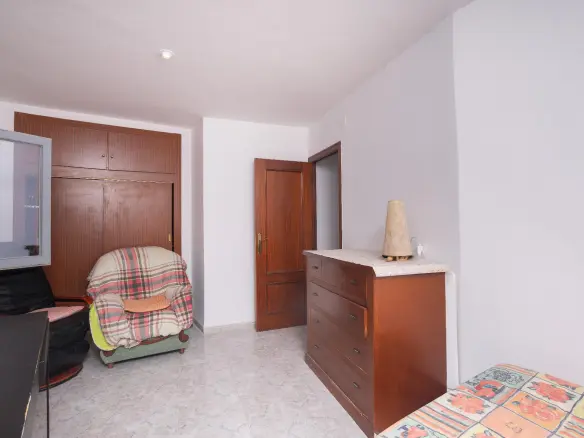 2-bedroom Apartment In Benidorm, Spain (83 M²)